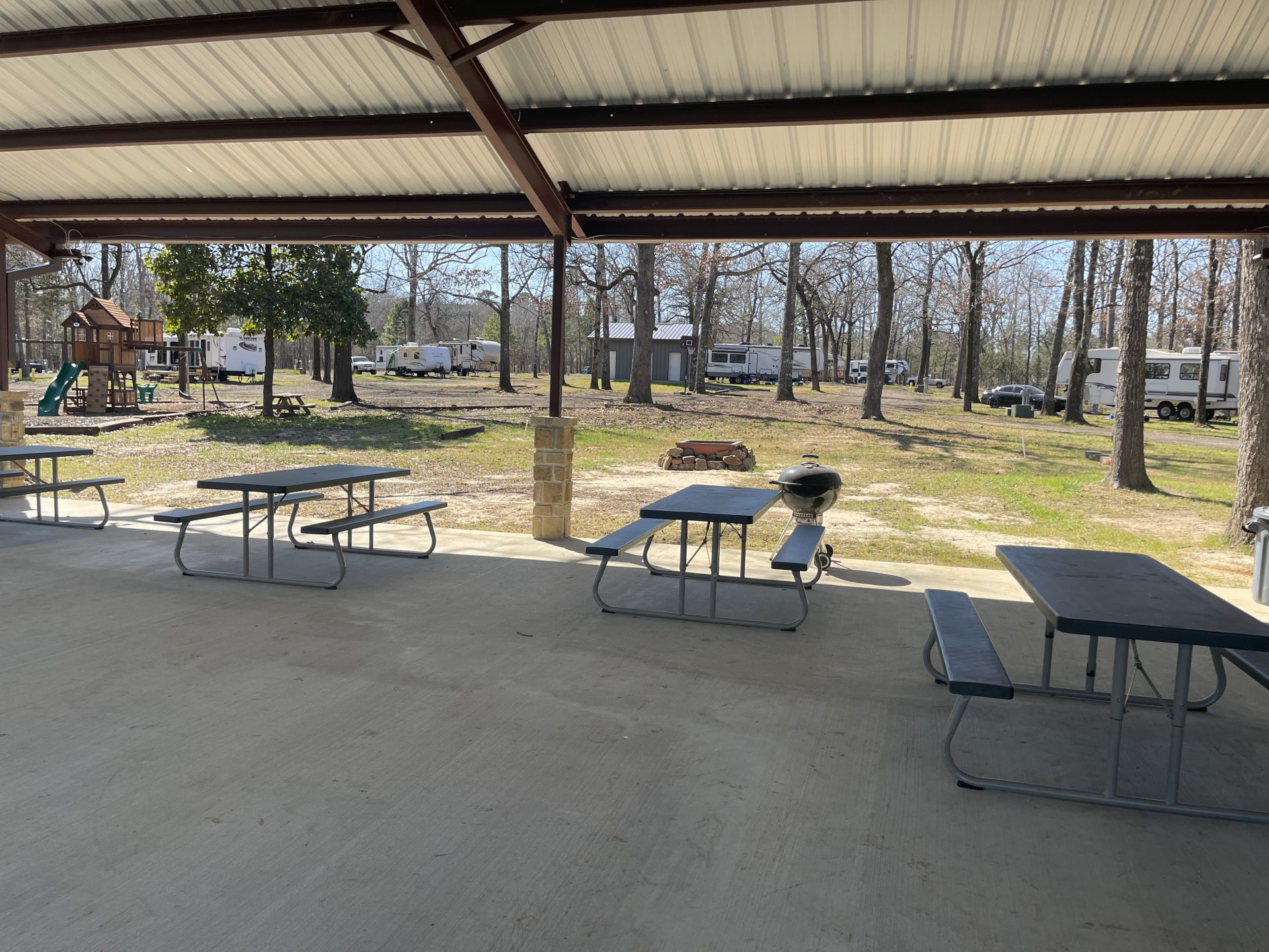 RV Camping Amenities At Hidden Pines RV Park In Ore City TX